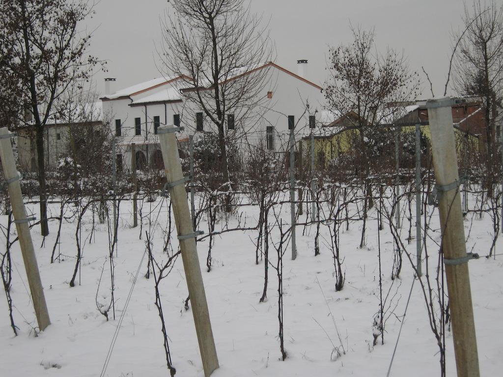 Villa Gaudio Ponte San Nicolò Exterior foto